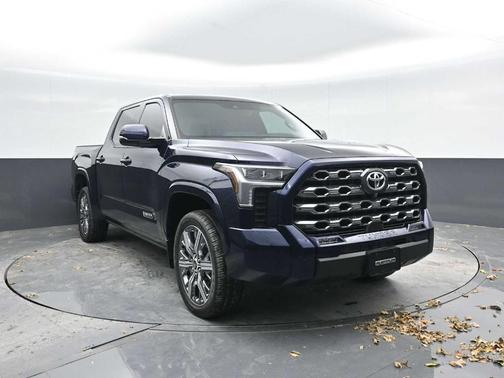 2023 Toyota Tundra Platinum