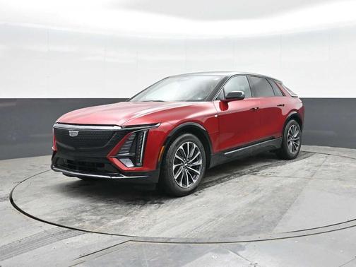 2025 Cadillac LYRIQ Sport