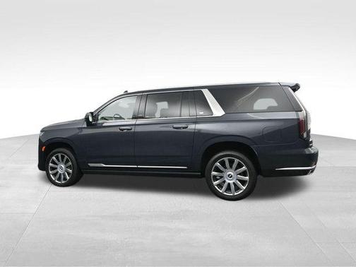 2022 Cadillac Escalade ESV Premium Luxury Platinum