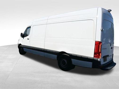 2023 Mercedes-Benz Sprinter 2500 170 WB