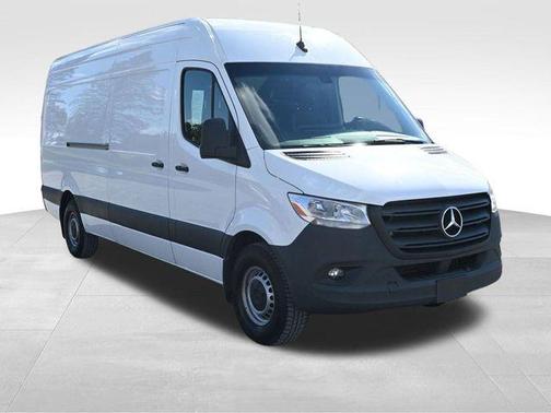 2023 Mercedes-Benz Sprinter 2500 170 WB