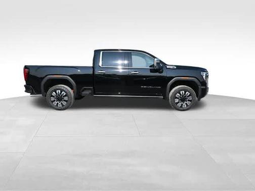 2025 GMC Sierra 2500 Denali