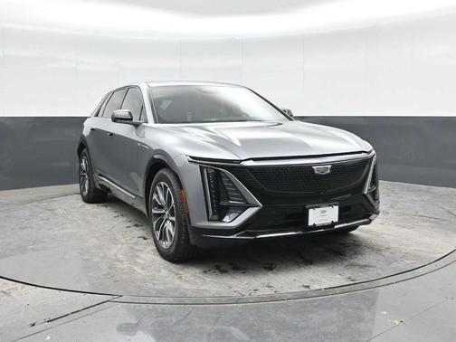 2024 Cadillac LYRIQ Sport