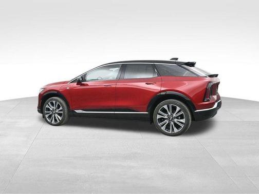 2025 Cadillac OPTIQ Luxury