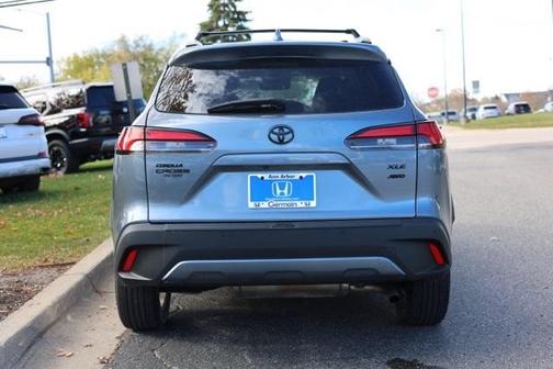 2023 Toyota Corolla Cross XLE
