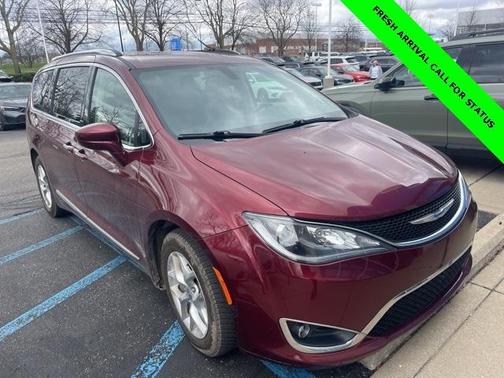 2018 Chrysler Pacifica Touring-L Plus