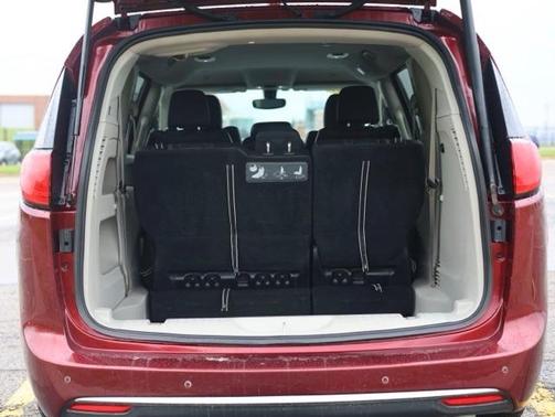 2018 Chrysler Pacifica Touring-L Plus