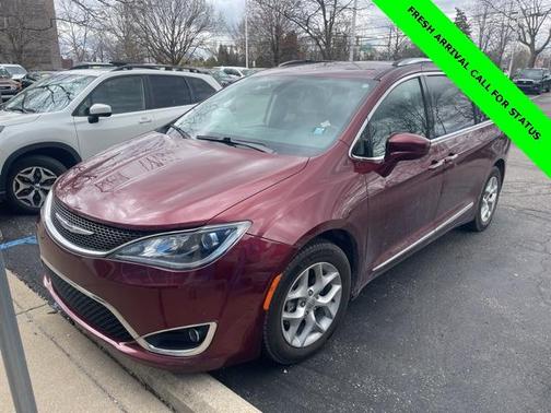 2018 Chrysler Pacifica Touring-L Plus
