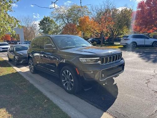 2022 Jeep Grand Cherokee Overland