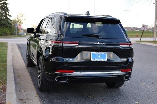 2022 Jeep Grand Cherokee Overland