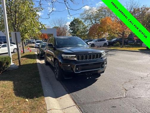 2022 Jeep Grand Cherokee Overland