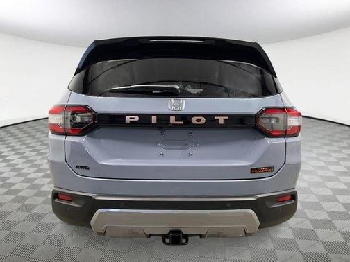 Gray 2026 Honda Pilot TrailSport