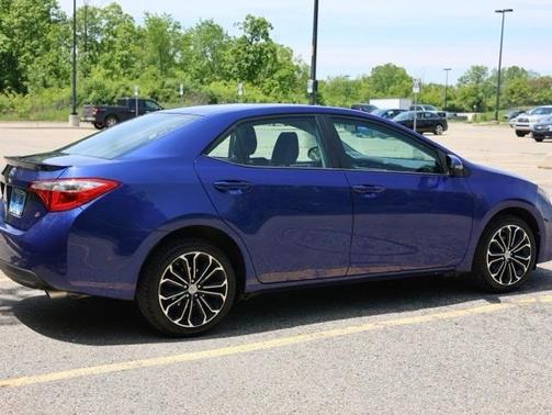 2016 Toyota Corolla S