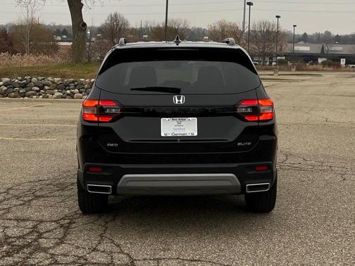 2025 Honda Pilot Elite