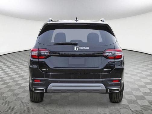 2025 Honda Pilot Touring+