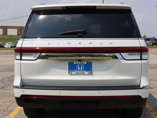 2024 Lincoln Navigator Reserve
