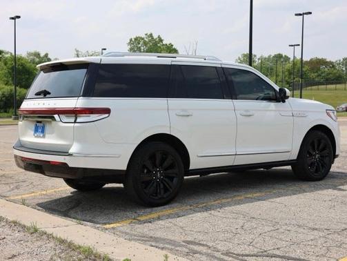 2024 Lincoln Navigator Reserve