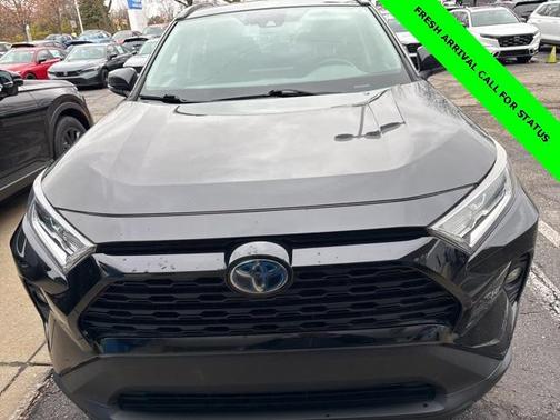 2020 Toyota RAV4 Hybrid XLE