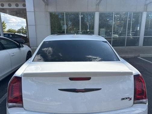 2023 Chrysler 300 S