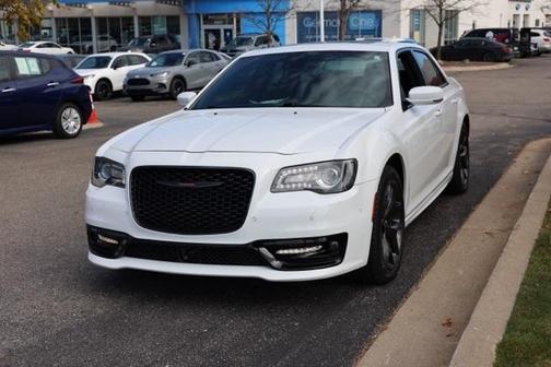 2023 Chrysler 300 S