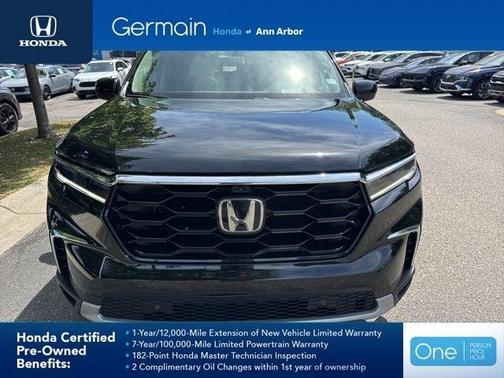 Black 2024 Honda Pilot Elite