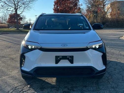 2024 Toyota bZ4X XLE