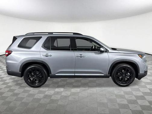2025 Honda Pilot Touring+