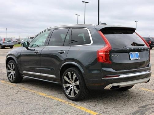 2021 Volvo XC90 T6 Inscription 7 Passenger