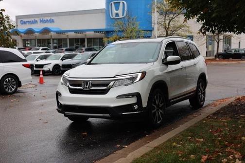2022 Honda Pilot Touring 7-Passenger