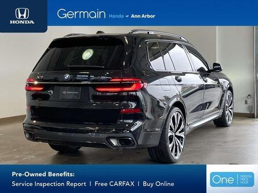 Black 2023 BMW X7 xDrive40i