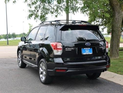 2017 Subaru Forester 2.5i Touring