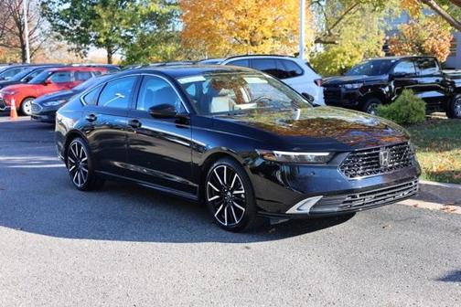 2023 Honda Accord Hybrid Touring