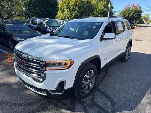 2022 GMC Acadia SLE