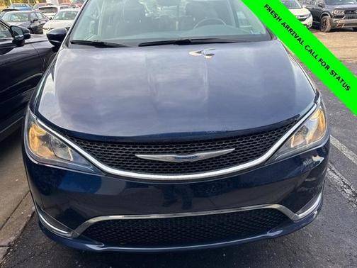 2018 Chrysler Pacifica Touring-L