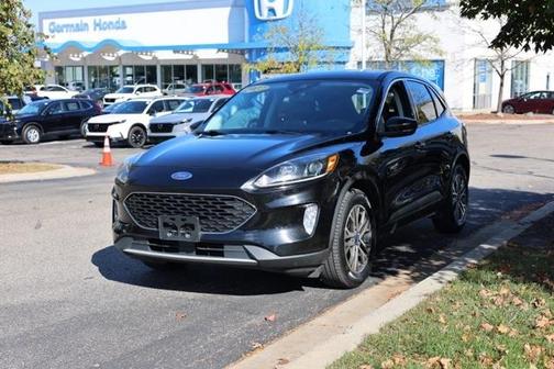 2022 Ford Escape SEL