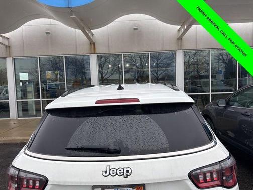 2023 Jeep Compass Latitude Lux