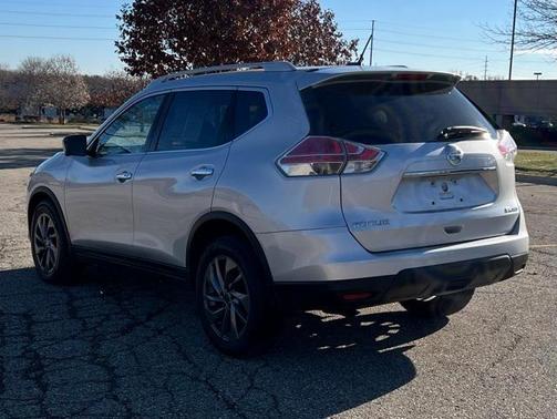 2016 Nissan Rogue SL