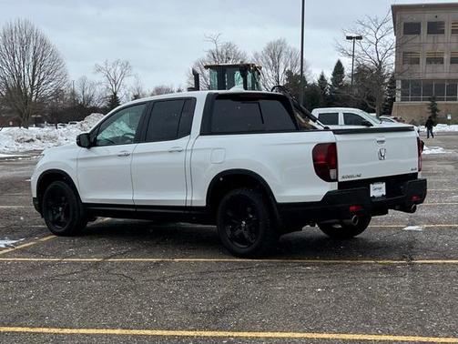 2023 Honda Ridgeline Black Edition