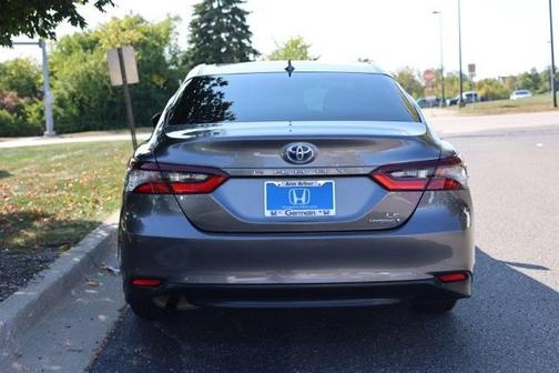 2023 Toyota Camry Hybrid LE