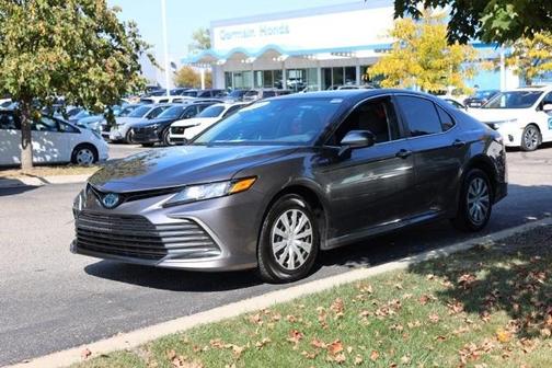 2023 Toyota Camry Hybrid LE