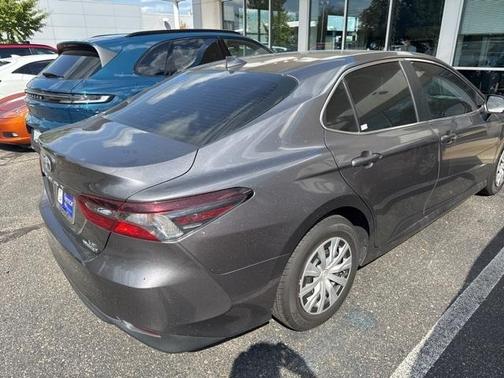 2023 Toyota Camry Hybrid LE