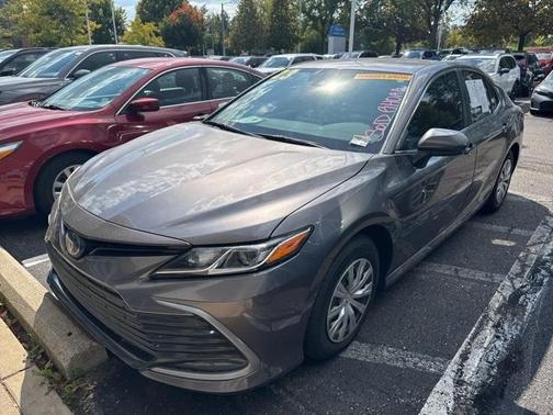 2023 Toyota Camry Hybrid LE