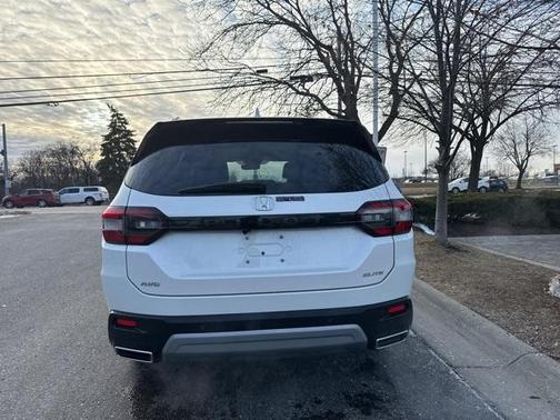 2025 Honda Pilot Elite