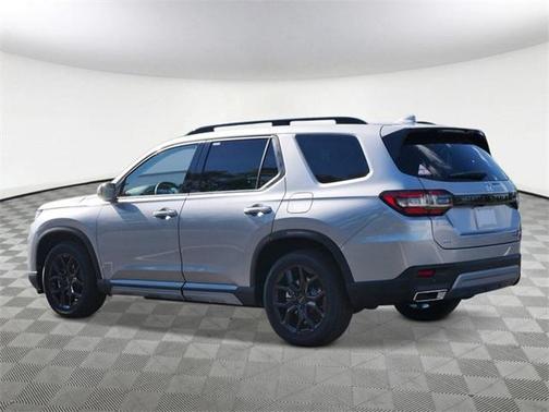 2025 Honda Pilot Touring+