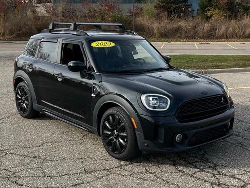 2023 MINI Countryman Cooper S