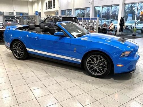 2012 Ford Shelby GT500 Base