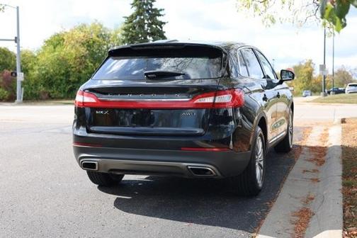 2016 Lincoln MKX Select