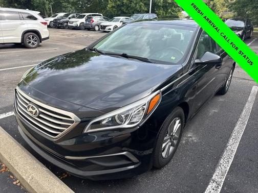 2017 Hyundai SONATA SE