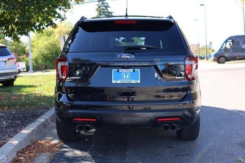 2019 Ford Explorer sport