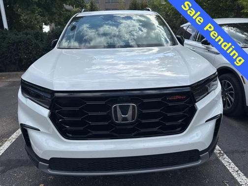 2023 Honda Pilot TrailSport